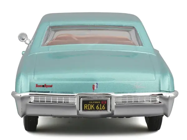 1965 Buick Riviera Gran Sport Light Blue Metallic "Special Edition" Series 1/26 Diecast Model Car by Maisto #4