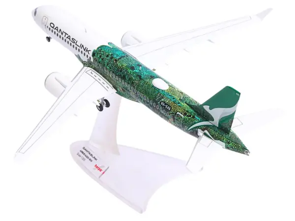 Airbus A220-300 Commercial Aircraft "QantasLink Flying Art Series - Minyma Kutjara Tjukurpa" (VH-X4A) White with Green Graphics 1/200 Diecast Model by Herpa #4