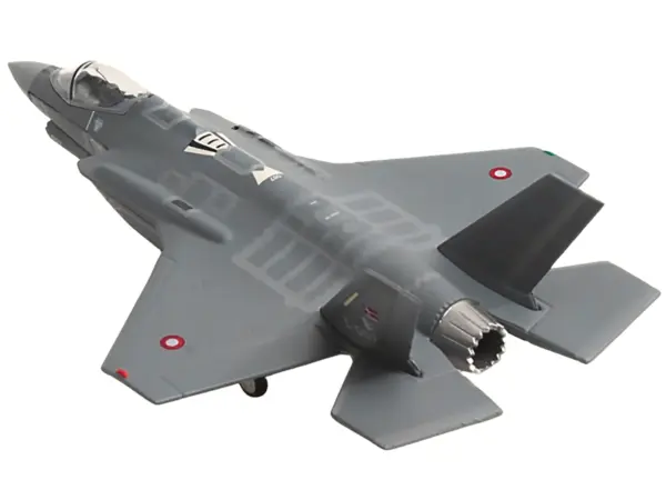 Lockheed Martin F-35A Lightning II Aircraft "Eskadrille 727 Skrydstrup Air Base" (L-007) Royal Danish Air Force 1/200 Diecast Model by Herpa #4
