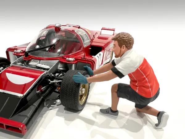 "Race Crew" Figure #1 for 1/18 scale models by American Diorama #2