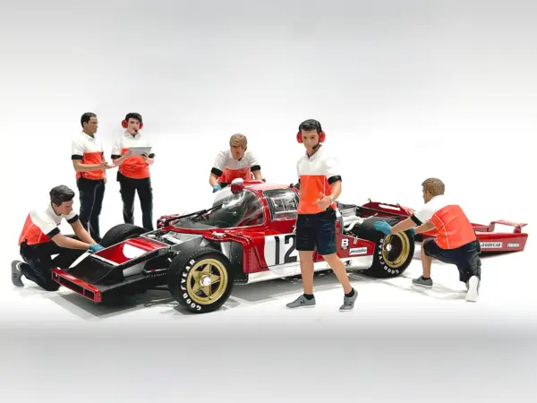 "Race Crew" 6 piece Figure Set for 1/18 scale models by American Diorama #1