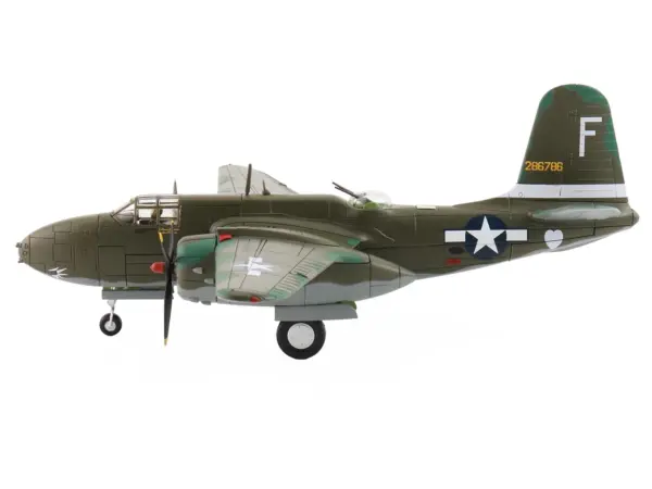 Douglas A-20G Havoc Aircraft "42-86786 Hell'N Pelican II 388th Bomb Squadron Gusap Airfield" (1944) United States Army Air Forces "Air Power Series" 1/72 Diecast Model by Hobby Master #2