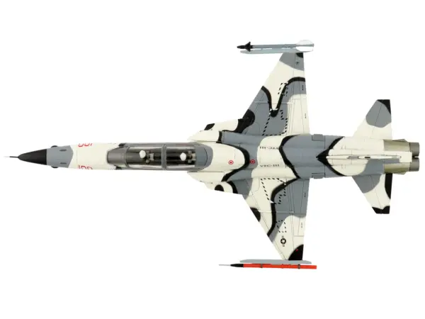 Northrop F-5F Tiger II Aircraft "810834 Franken Tiger VFC-111 Sundowners" (2023) United States Navy "Air Power Series" 1/72 Diecast Model by Hobby Master #3