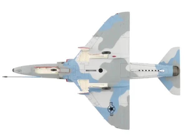 Douglas A-4E Skyhawk Aircraft "151118 Aggressor Scheme VA-43" (1975) United States Navy "Air Power Series" 1/72 Diecast Model by Hobby Master #5