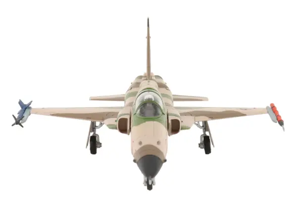 Northrop F-5N Tiger II Aircraft "Red 117 761533 Adversary Fighter VFC-111 Sundowners" United States Navy "Air Power Series" 1/72 Diecast Model by Hobby Master #3