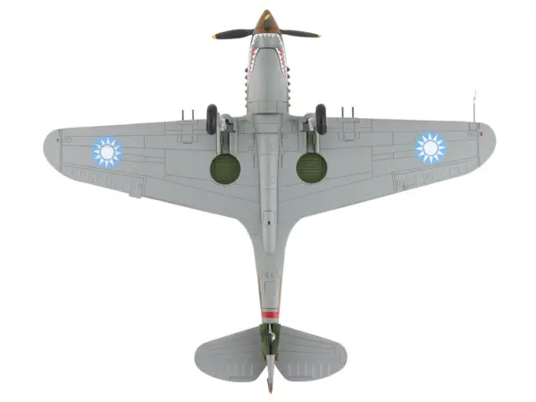 Curtiss P-40B Hawk 81-A2 Fighter-Bomber Aircraft "No.77 Robert Smith 3rd Pursuit Squadron" (1941) American Volunteer Group in China "Air Power Series" 1/48 Diecast Model by Hobby Master #5