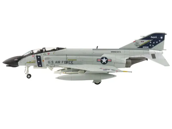 McDonnell Douglas F-4D Phantom II Fighter-Bomber Aircraft "65608 148th Fighter-Interceptor Group Minnesota Air National Guard Duluth International Airport" (1984) United States Air Force "Air Power Series" 1/72 Diecast Model by Hobby Master #2