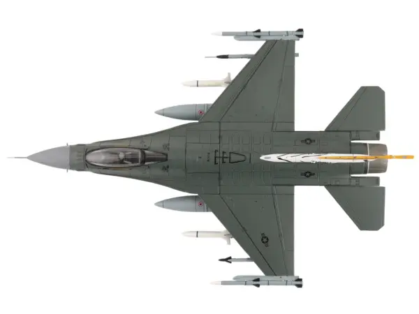 Lockheed F-16CM Fighting Falcon Fighter Aircraft "91-0379 Tiger Tiger 1 79th Fighter Squadron Shaw Air Force Base" (2023) United States Air Force "Air Power Series" 1/72 Diecast Model by Hobby Master #4