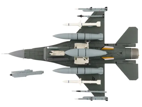 Lockheed F-16CM Fighting Falcon Fighter Aircraft "91-0379 Tiger Tiger 1 79th Fighter Squadron Shaw Air Force Base" (2023) United States Air Force "Air Power Series" 1/72 Diecast Model by Hobby Master #5