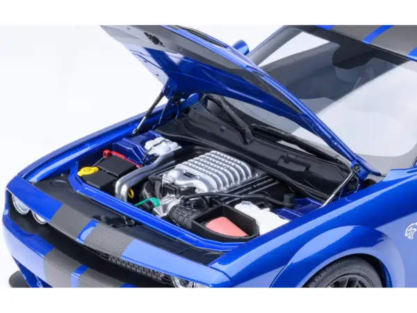 2022 Dodge Challenger SRT Jailbreak Indigo Blue Metallic with Carbon Stripes 1/18 Model Car by Autoart #3