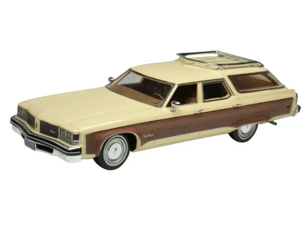 1976 Oldsmobile Custom Cruiser Cream Gold with Woodgrain Sides Limited Edition to 200 pieces Worldwide 1/43 Model Car by Goldvarg Collection #3