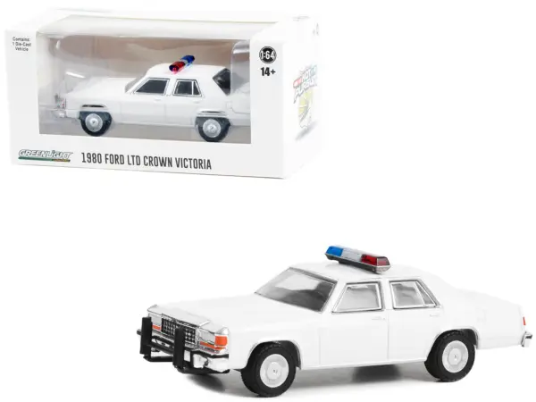 1980-1991 Ford LTD Crown Victoria Police White with Light Bar "Hot Pursuit" "Hobby Exclusive" Series 1/64 Diecast Model Car by Greenlight #1