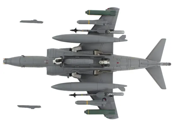 McDonnell Douglas AV-8B/British Harrier II GR.9A Aircraft "41 (R) Squadron RAF Coningsby Air Base" (2006) Royal Air Force "Air Power Series" 1/72 Diecast Model by Hobby Master #4