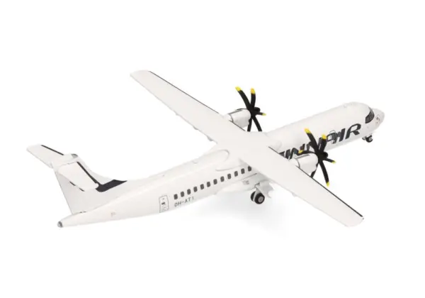 ATR 72-500 Commercial Aircraft "FinnAir" (OH-ATI) White 1/200 Diecast Model Airplane by Herpa #3