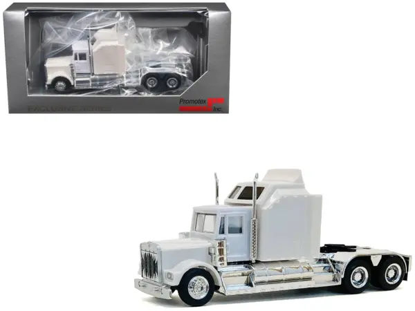 Kenworth W900 with Extra Large Sleeper White 1/87 (HO) Plastic Model Car by Promotex #1