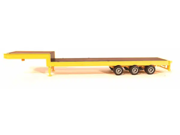 3-Axle Step Deck Equipment Trailer with Ramps Yellow 1/87 (HO) Plastic Model by Promotex #2