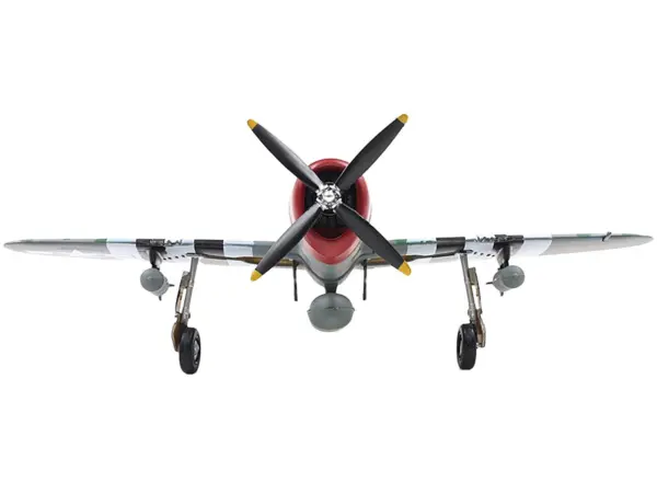 Republic P-47 Thunderbolt Fighter Aircraft "Lt. Col. Francis S. "Gabby" Gabreski" United States Army Air Forces 1/72 Diecast Model by Militaria Die Cast #3