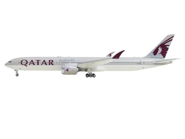 Boeing 777-9 Commercial Aircraft "Qatar Airways" (A7-BKA) Gray with Dark Red Tail Graphics 1/400 Diecast Model GeminiJets #2