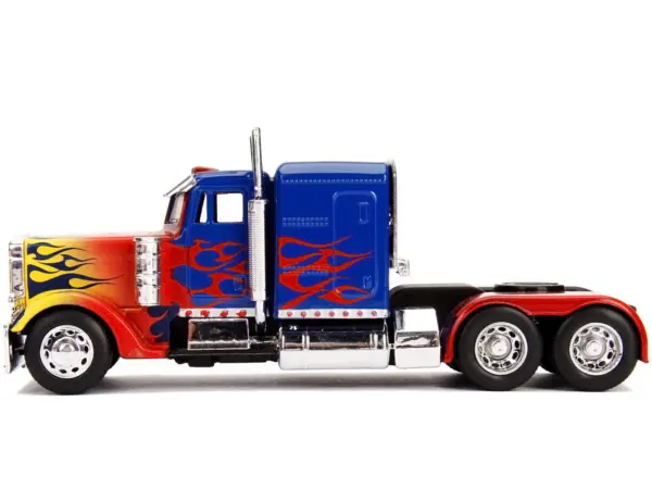 Optimus Prime Truck with Robot on Chassis from "Transformers" Movie "Hollywood Rides" Series 1/32 Diecast Model by Jada #2