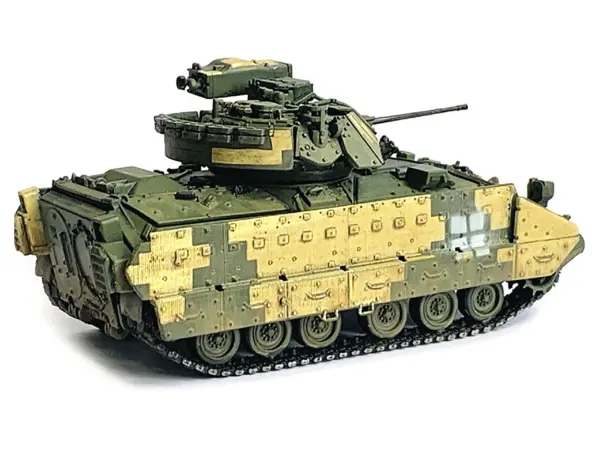 Ukraine M2A2 ODS Light Tank 3-Tone Camouflage "NEO Dragon Armor" Series 1/72 Plastic Model by Dragon Models #3