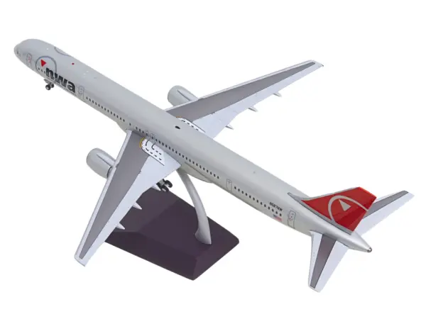 Boeing 757-300 Commercial Aircraft "Northwest Airlines" (N587NW) Silver with Red Tail "Gemini 200" Series 1/200 Diecast Model by GeminiJets #4