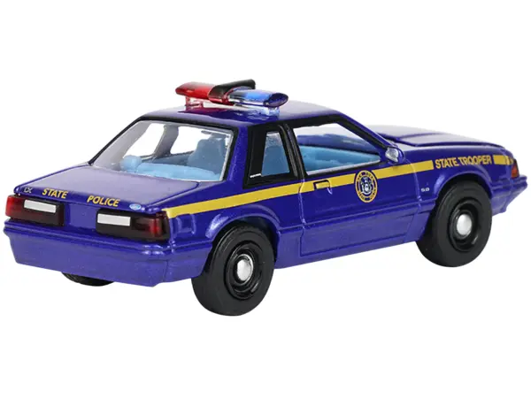 1988 Ford Mustang "New York State Police" Blue with Yellow Stripes and Blue Interior "Hot Pursuit" Series 8 1/64 Diecast Model Car by Greenlight #3