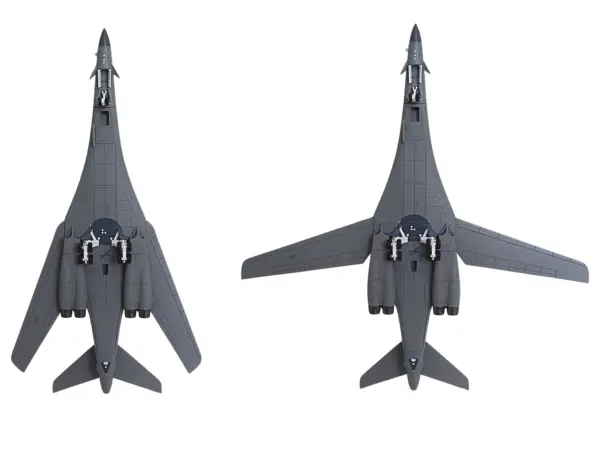 Rockwell B-1B Lancer Bomber Aircraft "86-0108 37th Bomb Squadron Ellsworth Air Force Base Alien with an Attitude" (WT001) United States Air Force 1/200 Diecast Model Airplane by Herpa #3