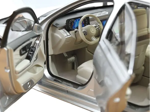 2021 Mercedes-Benz S-Class AMG Line Silver Metallic with Sunroof 1/18 Diecast Model Car by Norev #4