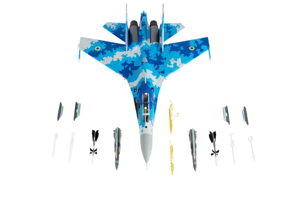 Sukhoi Su-27UB Flanker Aircraft "831st Tactical Aviation Brigade" (2017) Ukrainian Air Forces 1/72 Diecast Model by JC Wings #4