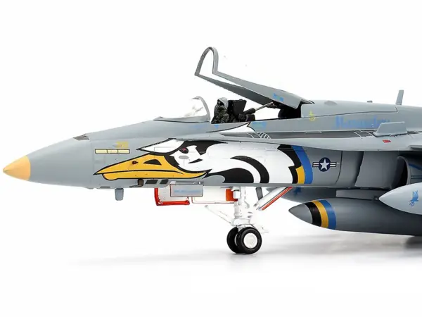 F/A-18C U.S. Navy Hornet Fighter Aircraft "VFA-82 Marauders" Limited Edition to 600 pieces Worldwide 1/72 Diecast Model by JC Wings #2