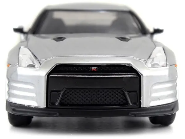 Brian's Nissan GT-R (R35) Silver Metallic "Fast & Furious" Movie 1/32 Diecast Model Car by Jada #4