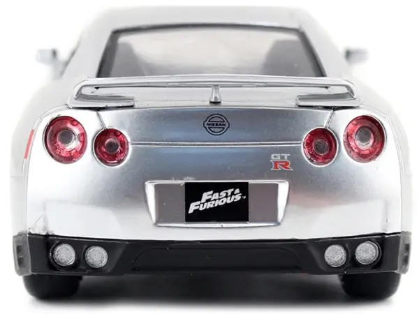 Brian's Nissan GT-R (R35) Silver Metallic "Fast & Furious" Movie 1/32 Diecast Model Car by Jada #5