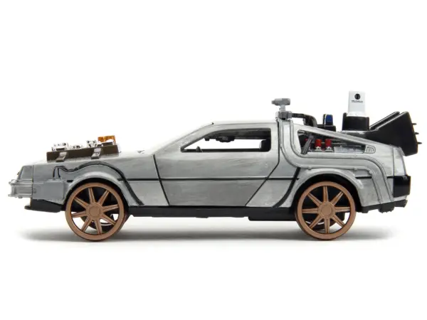 DeLorean DMC (Time Machine) Brushed Metal Train Wheel Version "Back to the Future Part III" (1990) Movie "Hollywood Rides" Series 1/32 Diecast Model Car by Jada #2