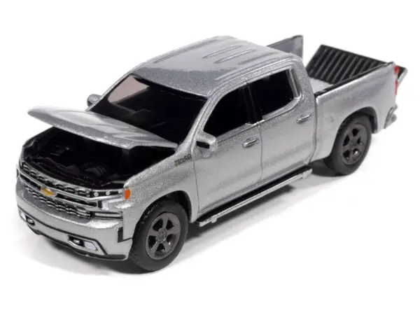 2019 Chevrolet Silverado High Country Pickup Truck Silver Ice Metallic "Muscle Trucks" Series 1/64 Diecast Model Car by Auto World #3