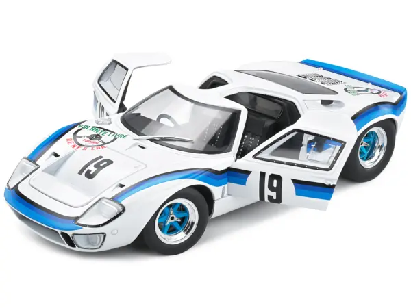 Ford GT40 MK.1 RHD (Right Hand Drive) #19 Emilio Marta "Angola Championship" (1973) "Competition" Series 1/18 Diecast Model Car by Solido #2