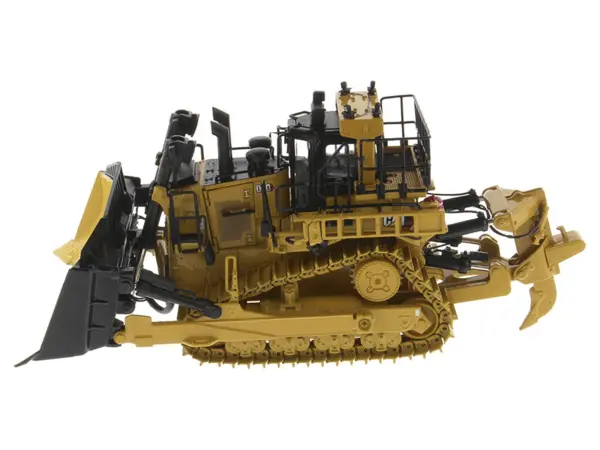 CAT Caterpillar D10 Track Type Dozer Yellow "High Line Series" 1/50 Diecast Model by Diecast Masters #5