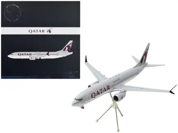Boeing 737 MAX 8 Commercial Aircraft "Qatar Airways" Gray and White with Tail Graphics "Gemini 200" Series 1/200 Diecast Model Airplane by GeminiJets #1