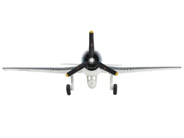 Grumman F6F-3 Hellcat Fighter Aircraft "Ruth-Less Lt. Oscar Chenoweth VF-38 Segi Point Airstrip New Georgia Island" (1943) United States Navy "Air Power Series" 1/72 Diecast Model by Hobby Master #3