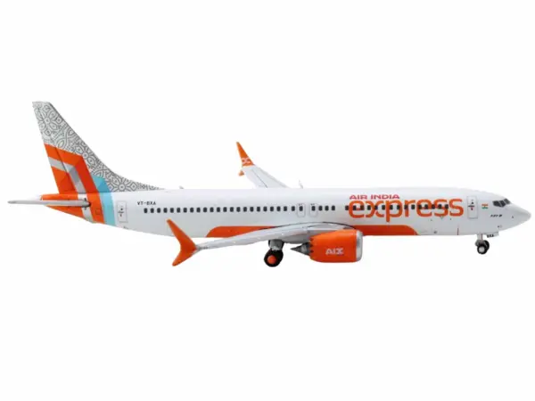 Boeing 737 MAX 8 Commercial Aircraft "Air India Express" (VT-BXA) White with Tail Graphics 1/400 Diecast Model Airplane by GeminiJets #2