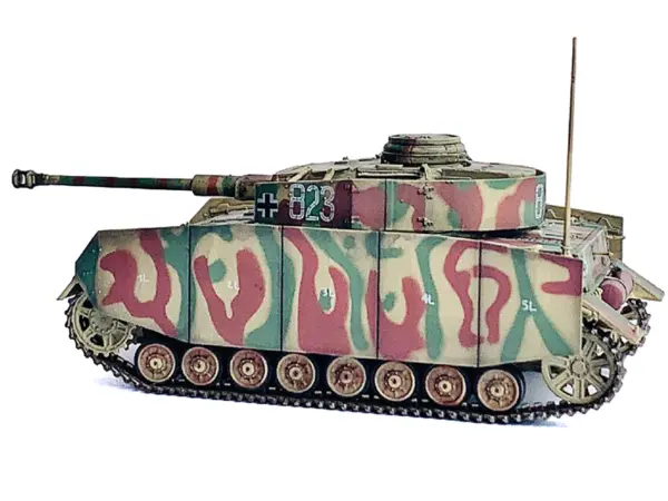 Germany Pz.Kpfw.IV Ausf.H with Schurzen Tank #823 "2.Pz.Div. Normandy" (1944) "NEO Dragon Armor" Series 1/72 Plastic Model by Dragon Models #2