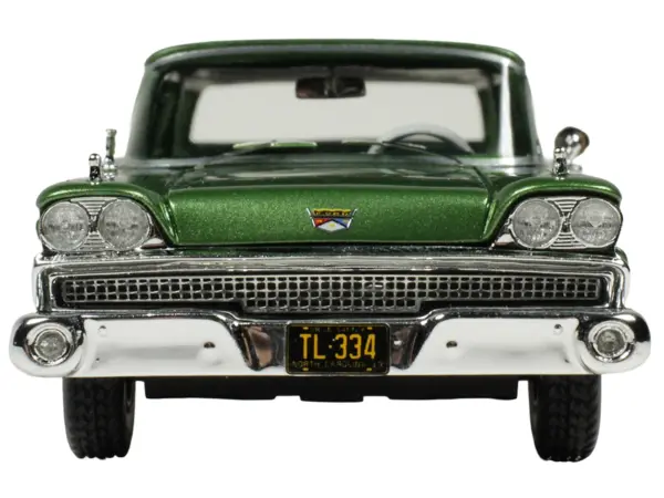 1959 Ford Country Squire Sherwood Green Metallic with Woodgrain Sides and Green Interior Limited Edition to 200 pieces Worldwide 1/43 Model Car by Goldvarg Collection #5