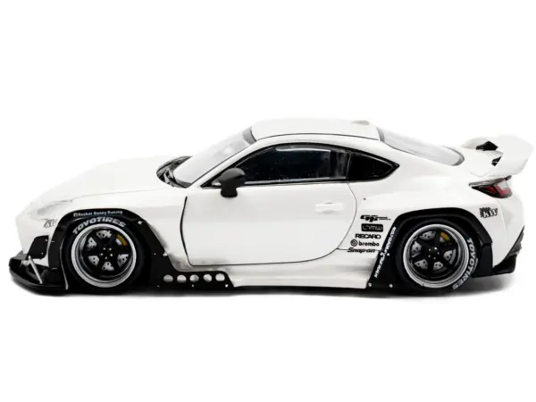 2022 Toyota Pandem GR86 White Metallic 1/43 Diecast Model Car by Solido #2