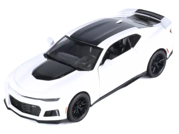 2017 Chevrolet Camaro ZL1 White 1/24 Diecast Model Car by Motormax #3