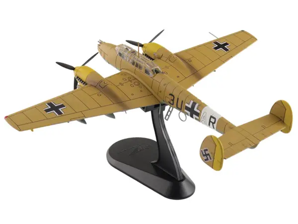 Messerschmitt BF 110E-2 Trop Fighter Aircraft "3U+AR 7./ZG26 Italy" (1941) German Luftwaffe "Air Power Series" 1/72 Diecast Model by Hobby Master #5