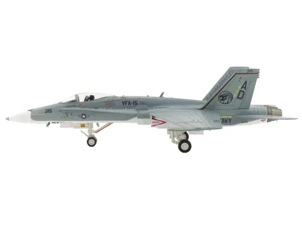 McDonnell Douglas F/A-18C Hornet Aircraft "VFA-15 Retro TAC Demo Jet VFA-106 Gladiators" (2017) United States Navy "Air Power Series" 1/72 Diecast Model by Hobby Master #2