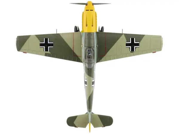 Messerschmitt Bf 109E-3 Fighter Aircraft "White 4 Unteroffizier Horst Perez 4/JG 26" (1940) German Luftwaffe "Air Power Series" 1/48 Diecast Model by Hobby Master #3