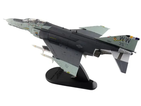McDonnell Douglas F-4G Phantom II Fighter-Bomber Aircraft "Wild Weasels 69-7253 561st TFS 35th TFW George AFB" (1991) United States Air Force "Air Power Series" 1/72 Diecast Model by Hobby Master #4