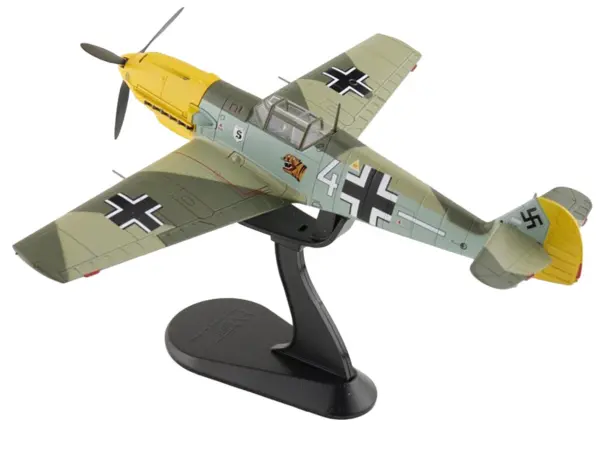 Messerschmitt Bf 109E-3 Fighter Aircraft "White 4 Unteroffizier Horst Perez 4/JG 26" (1940) German Luftwaffe "Air Power Series" 1/48 Diecast Model by Hobby Master #5