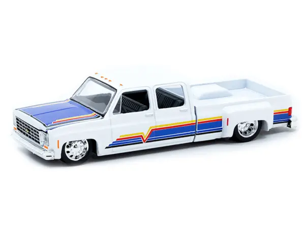 1975 Chevrolet Cheyenne Super 30 Dually Pickup Truck White with Blue Hood and Stripes Limited Edition to 8800 pieces Worldwide 1/64 Diecast Model Car by M2 Machines #2