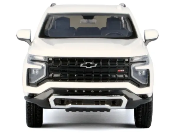 2025 Chevrolet Tahoe Z71 White "Timeless Legends" Series 1/24 Diecast Model Car by Motormax #3